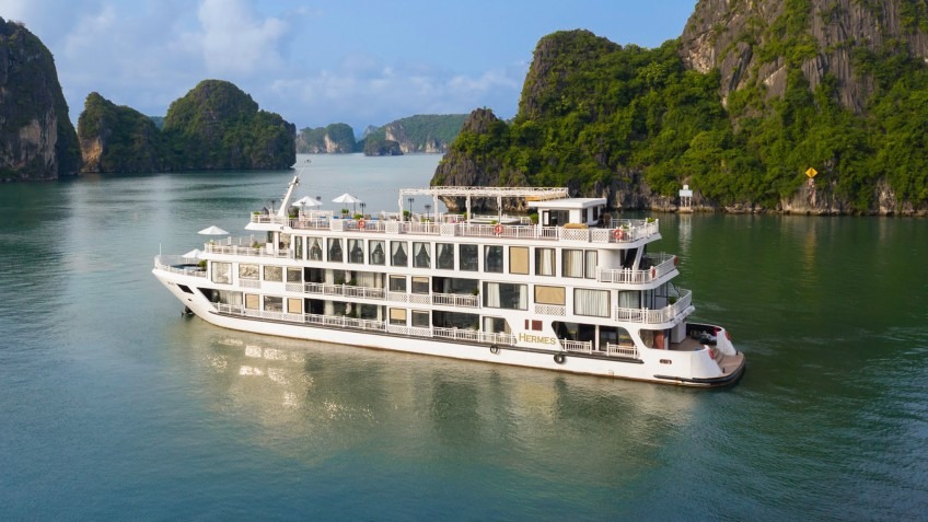 Hermes Cruise Halong Bay